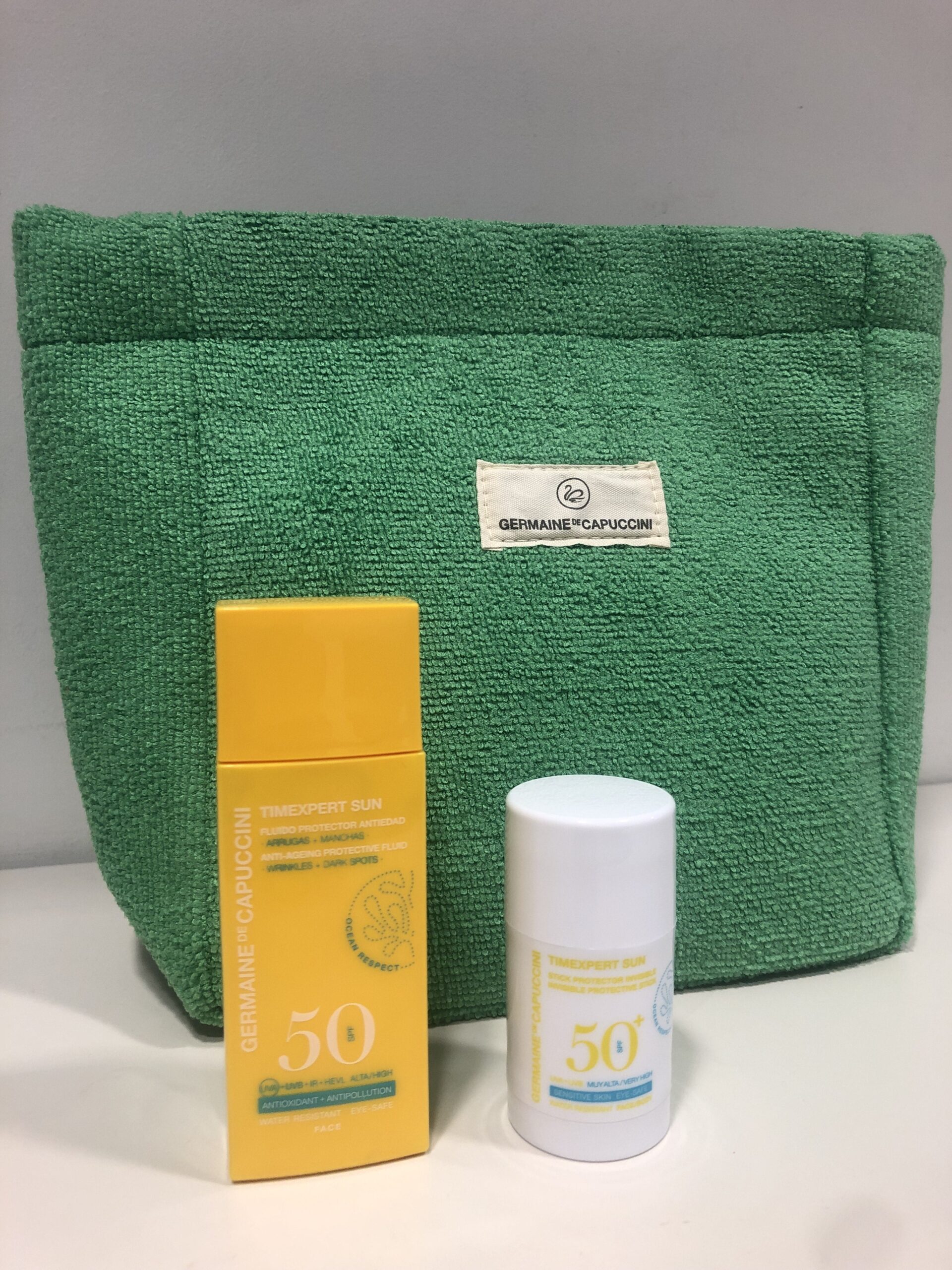 GREEN BAG FLUIDO + SPF 50 + STICK PROTECTOR.jpeg